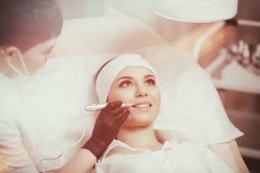 kalıcı makyaj dudak