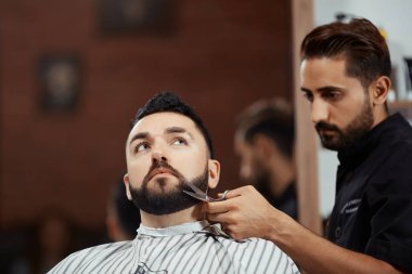 Makas Kuaför kesim sakal