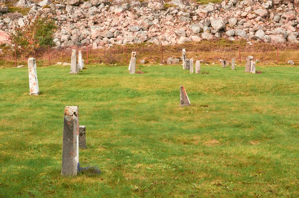 Φθινοπωρινό τοπίο στο νεκροταφείο — Φωτογραφία Αρχείου