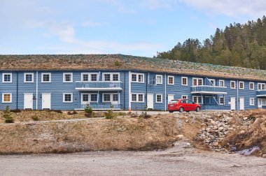 Turist binalar Norveç dağlarında