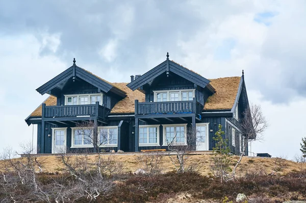 Tourist buildings in the Norwegian mountains — Stock Photo, Image