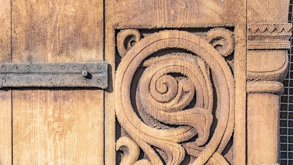 Carved wooden elements Heddal stavkirke in Norway — Stock Photo, Image