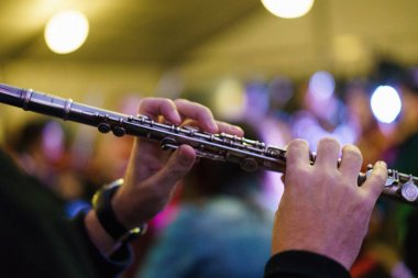 Tanınmayan adam oyun flüt 