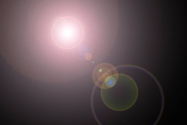 Siyah renk arka plan üzerinde etkisi güneş ışık