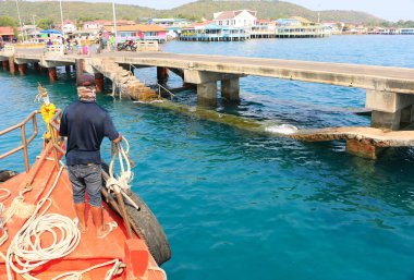 Ulaşım tekne demirlemek liman için