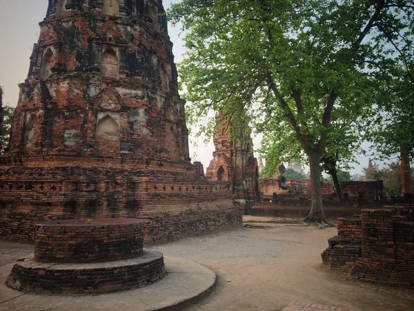 Oude Resten Van Thaise Mensen Buddha Hoofd Historische Park — Stockfoto