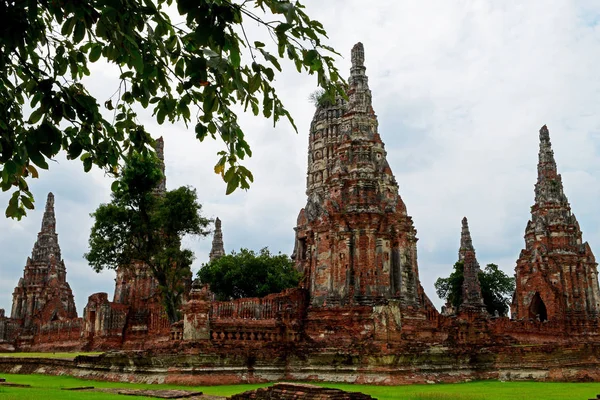 Yaşlılık antik tapınak