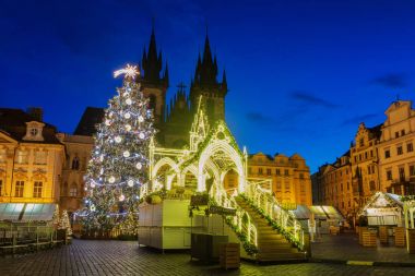 Noel tarihi kent meydanına Prag.