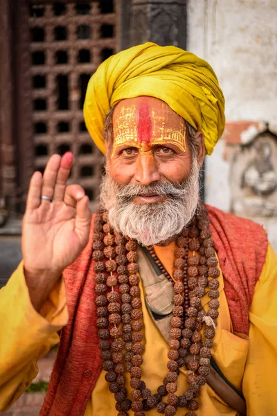 Shaiva sadhu (holy man) in Kathmandu, Nepal — Stock Photo, Image