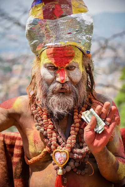Shaiva sadhu (holy man) in Kathmandu, Nepal — Stock Photo, Image