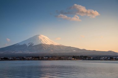 Fuji Dağı ve Kawaguchi Gölü, Japonya