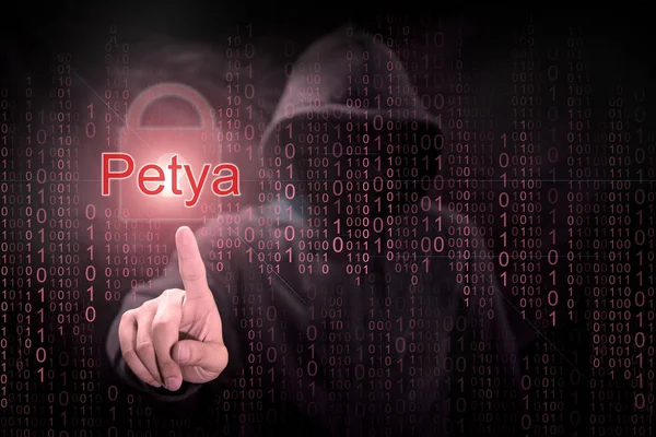 Hacker apuntando Petya ataque cibernético ransomware — Foto de Stock