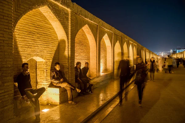 Ponte de Si-o-seh pol em Isfahan, Irão — Fotografia de Stock