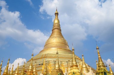 Shwedagon pagoda in Yangon, Myanmar
