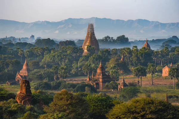 Стародавня пагода в Баґані (М "янма). — стокове фото