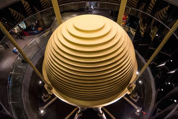 Tuned mass damper of Taipei 101, Taiwan — Stock Photo, Image