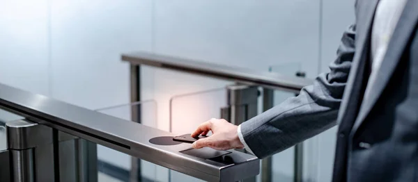 Businessman Hand Business Wear Using Smartphone Open Automatic Gate Machine — Stock Photo, Image