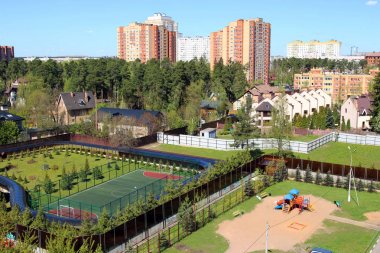 bir yerleşim bölgesinde