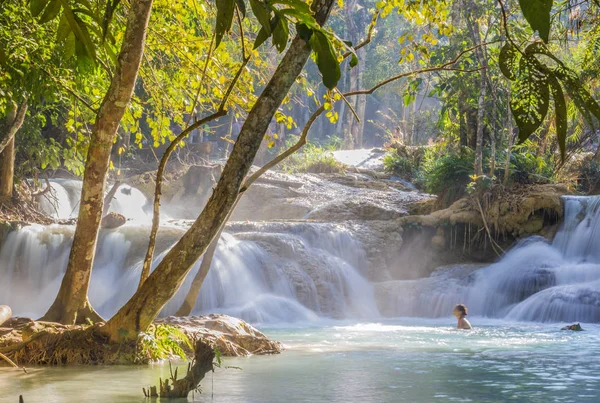 Kuang Si Waterfalls, Luang Phrabang, Laos. — Stock Photo, Image