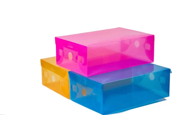 Caja de plástico de color sobre fondo blanco — Foto de Stock