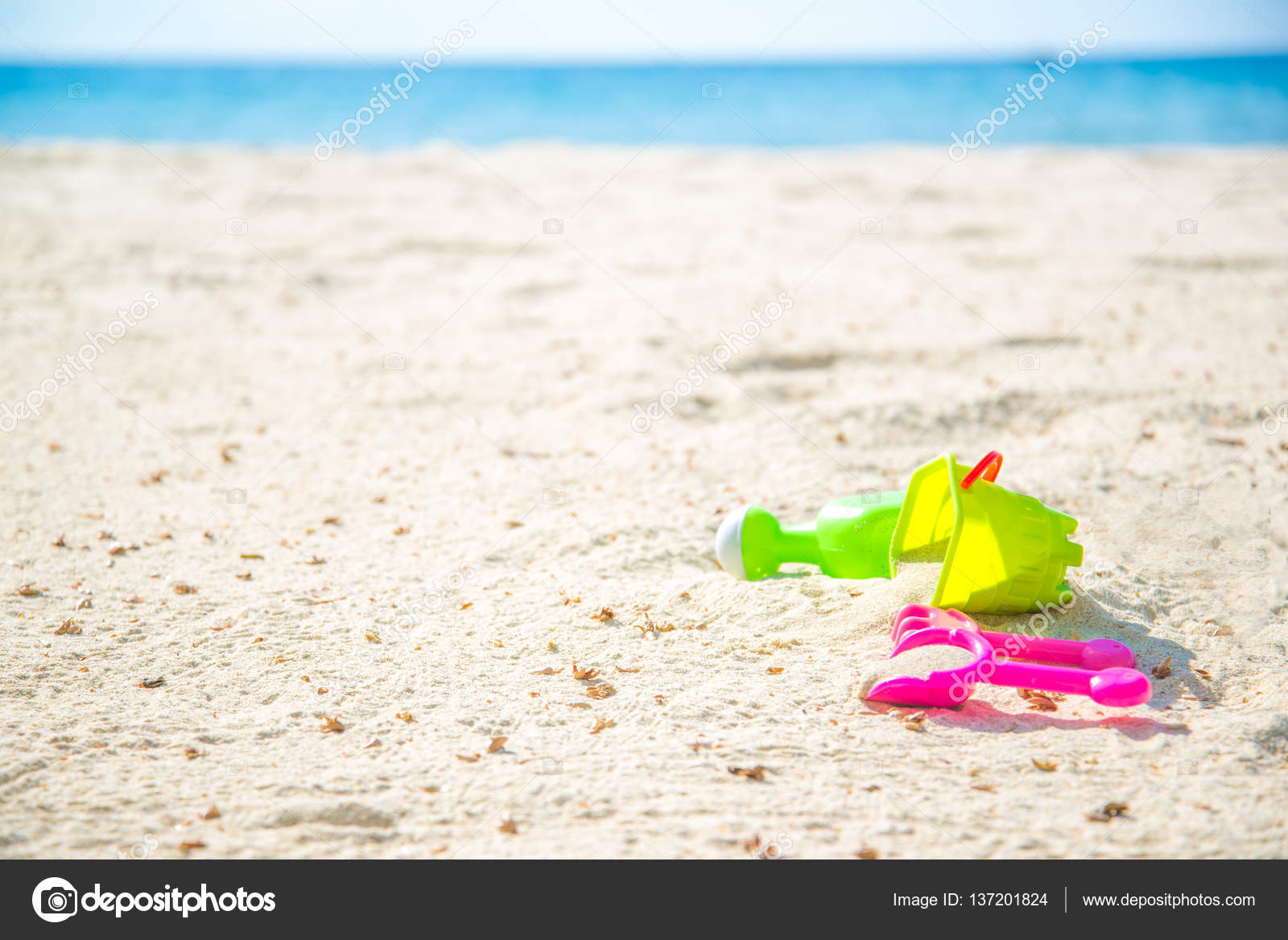 children's beach buckets