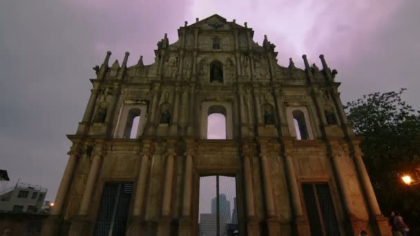 Руїни хмари Timelapse в Макао — стокове відео