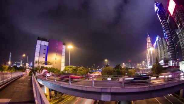 灣仔, 香港のトンネルに入るビジー状態のトラフィックの時間経過. — ストック動画