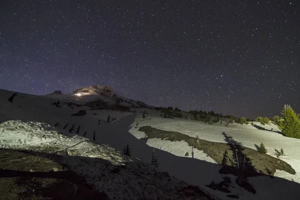 Cielo Nocturno Estrellado Sobre Mount Hood Oregon Estados Unidos — Foto de Stock