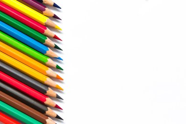 Kalem renk ve beyaz arka plan üzerinde kalem