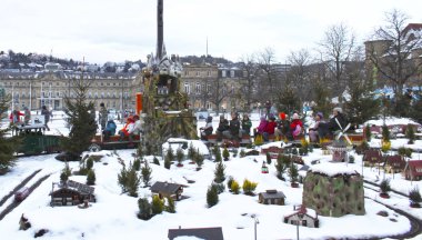 Stuttgart, Almanya - 19 Aralık 2010 Noel Pazarı