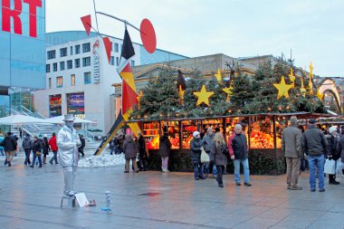 Stuttgart, Almanya - 19 Aralık 2010 Noel Pazarı