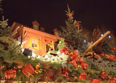 Stuttgart, Almanya - 18 Aralık 2011 Noel Pazarı 