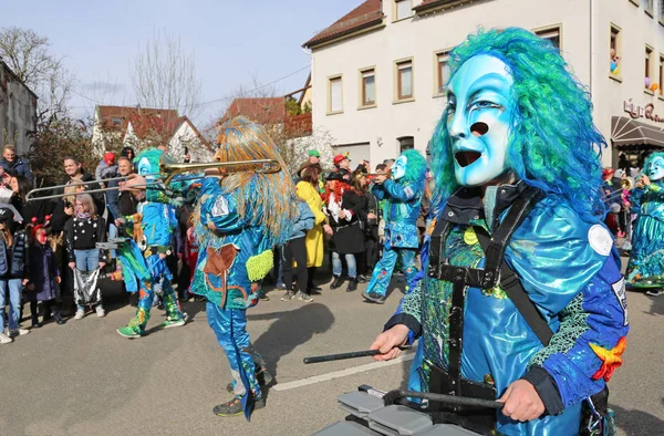 Donzdorf, Alemanha - 03 de março de 2019: processo tradicional de carnaval — Fotografia de Stock