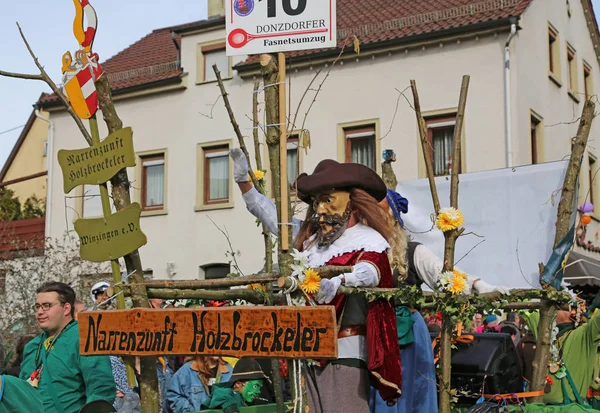 Donzdorf, Alemanha - 03 de março de 2019: processo tradicional de carnaval — Fotografia de Stock