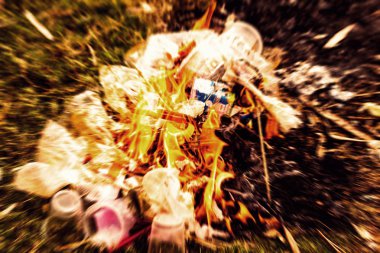 Yangın çöp yanıyordu 