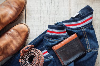 Eski ahşap ekipman elbise.