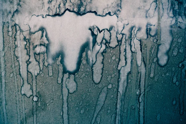 Islak kağıt desenli sanattır.