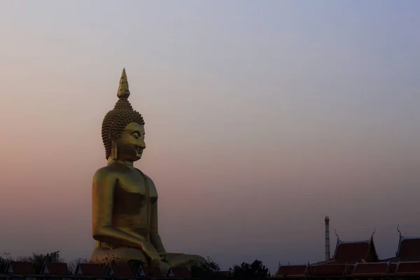 Будда Вечера Небе — стоковое фото