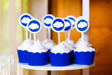 Şeker çubuğu parti ile bir çok farklı ca'nın vaftiz babys üzerinde