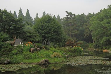 gölet park Hangzhou ilginç heykeller