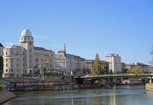 Ribereña de Viena, la capital de Austria —  Fotos de Stock