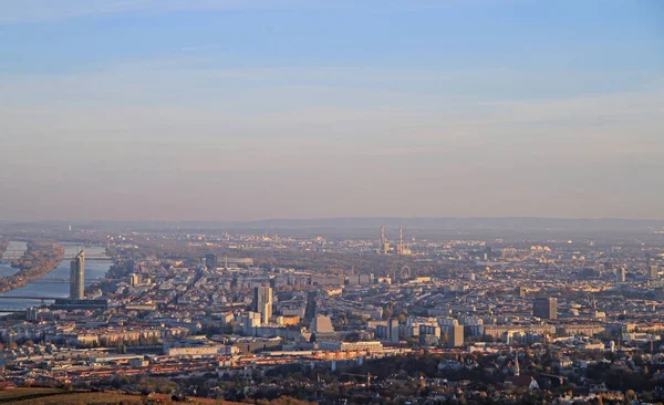 La vista della capitale austriaca Vienna — Foto Stock