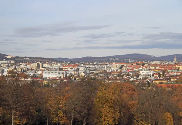 Der blick auf die österreichische hauptstadt wien — Stockfoto