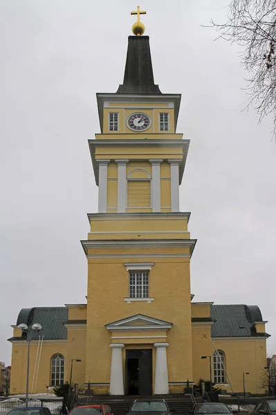 Evangelické Lutheran katedrála se nachází v centru města Oulu — Stock fotografie