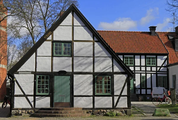 Edificio de estructura de madera en Lund — Foto de Stock