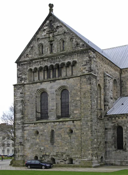 Oude middeleeuwse kathedraal in Lund, Zweden — Stockfoto