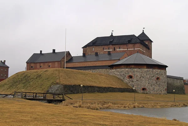 Mittelalterliche Burg in der Stadt hameenlinna — Stockfoto