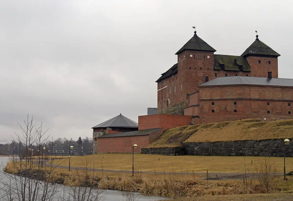 Mittelalterliche Burg in der Stadt hameenlinna — Stockfoto