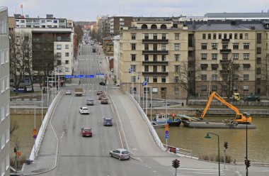 nehir Aura Turku otomobil köprüden