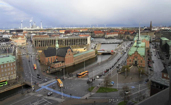 从塔的克里森堡宫的哥本哈根视图 — 图库照片